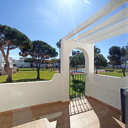 Bonito Apartamento Un Dormitorio 1ª Linea De Playa Исла-Канела Экстерьер фото